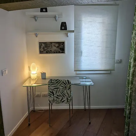 Tophouse Centro Pensión
